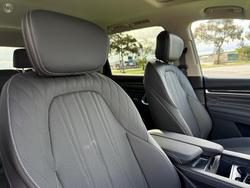 2025 LDV D90 Executive