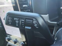 2022 Ford
                Everest Ambiente