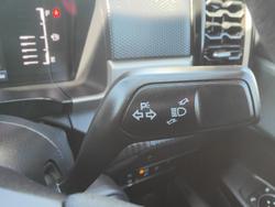 2022 Ford
                Everest Ambiente