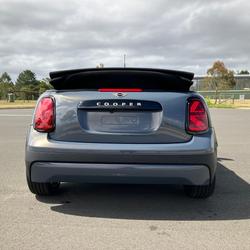 2025 MINI
                Cooper C Classic