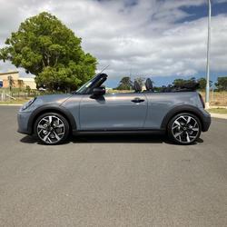 2025 MINI Cooper C Classic