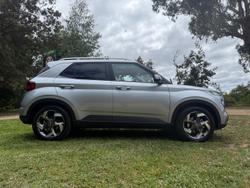 2022 Hyundai
Venue Elite