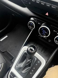 2022 Hyundai
Venue Elite