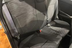 2016 Hyundai Accent Active