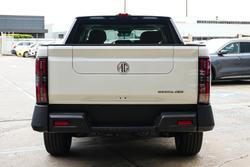 2025 MG
                U9 Explore Pro