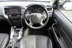 2023 Mitsubishi Triton Xtreme