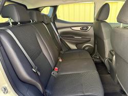 2015 Nissan QASHQAI ST