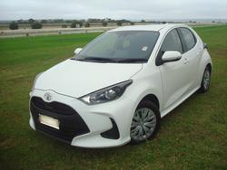 2020 Toyota Yaris Ascent Sport