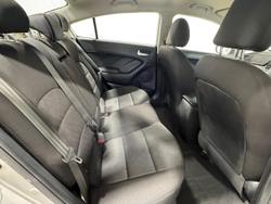2013 Kia Cerato Si