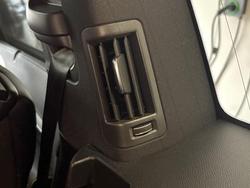 2022 Volvo XC90 Recharge Ultimate T8 Plug-In Hybrid MY23 AWD Onyx Black