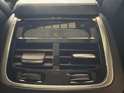 2022 Volvo XC90 Recharge Ultimate T8 Plug-In Hybrid MY23 AWD Onyx Black