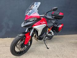 2022 DUCATI MULTISTRADA V4 S RED