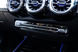 2022 Mercedes-Benz GLB-Class GLB200