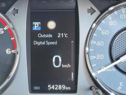 2021 Toyota
Hilux SR