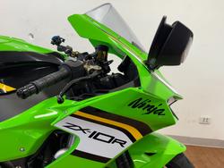2025 Kawasaki NINJA ZX-10R GREEN