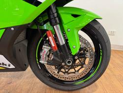 2025 Kawasaki NINJA ZX-10R GREEN