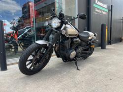 2015 Yamaha BOLT SILVER