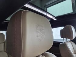 2020 Porsche
Macan S