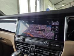 2020 Porsche
Macan S