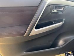 2021 Mitsubishi Pajero Sport GLS