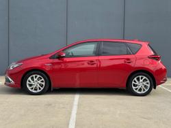 2017 Toyota Corolla Hybrid ZWE186R Wildfire