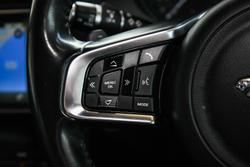 2017 Jaguar F-PACE 20d R-Sport X761 MY17 AWD Glacier White