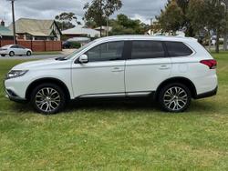 2018 Mitsubishi Outlander LS