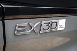 2025 Volvo
EX30 Cross Country