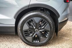 2025 Volvo
EX30 Cross Country