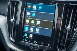 2025 Volvo XC60 Ultra B5 Bright