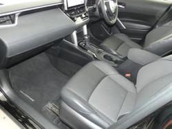 2022 Toyota Corolla Cross GXL AWD Hybrid