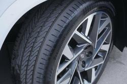 2022 Hyundai
Santa Fe Highlander