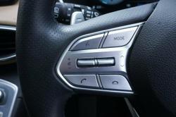 2022 Hyundai
Santa Fe Highlander