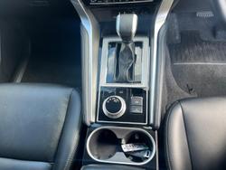 2023 Mitsubishi Pajero Sport GLS