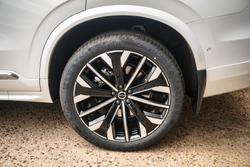 2025 Volvo
XC90 Ultra B5 Bright