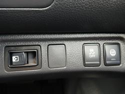 2023 Nissan Navara ST