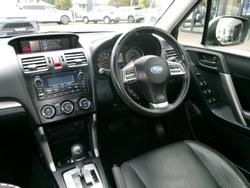 2014 Subaru Forester 2.5i Luxury