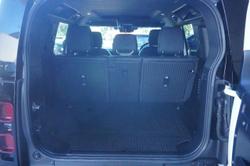 2024 Land Rover Defender 110 D350 X-Dynamic SE