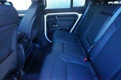 2024 Land Rover Defender 110 D350 X-Dynamic SE