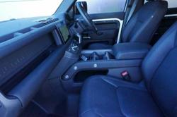 2024 Land Rover Defender 110 D350 X-Dynamic SE