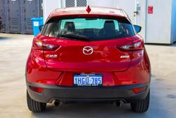 2017 Mazda
CX-3 sTouring