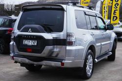 2020 Mitsubishi
Pajero GLS