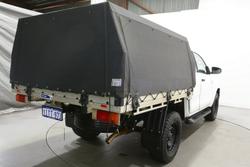 2022 Toyota Hilux SR