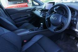 2020 Toyota
C-HR Koba