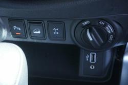 2021 Nissan
Navara ST-X