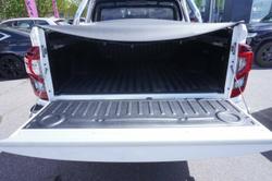 2021 Nissan
Navara ST-X