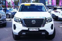 2021 Nissan
Navara ST-X