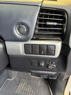 2018 Toyota Tarago GLi