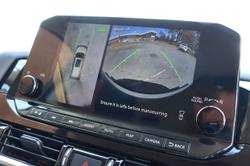 2022 Nissan
Pathfinder ST-L