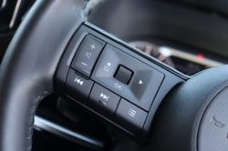 2022 Nissan
Pathfinder ST-L